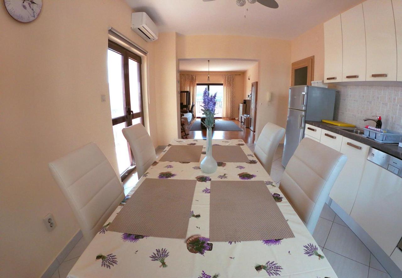 Apartmani Roic Stari Grad  Dış mekan fotoğraf
